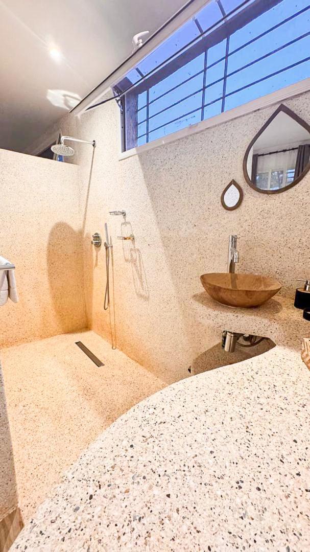 Ngaparou Villa Chanalu מראה חיצוני תמונה